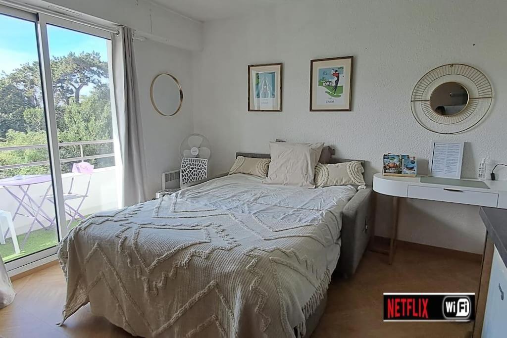Apartment Darmaillacq Avec Balcon, Parking, Netflix Cholet
